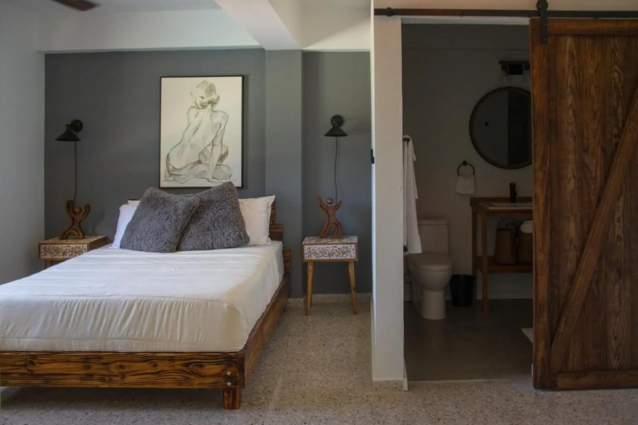 The Serene House Bed & Breakfast 루키요