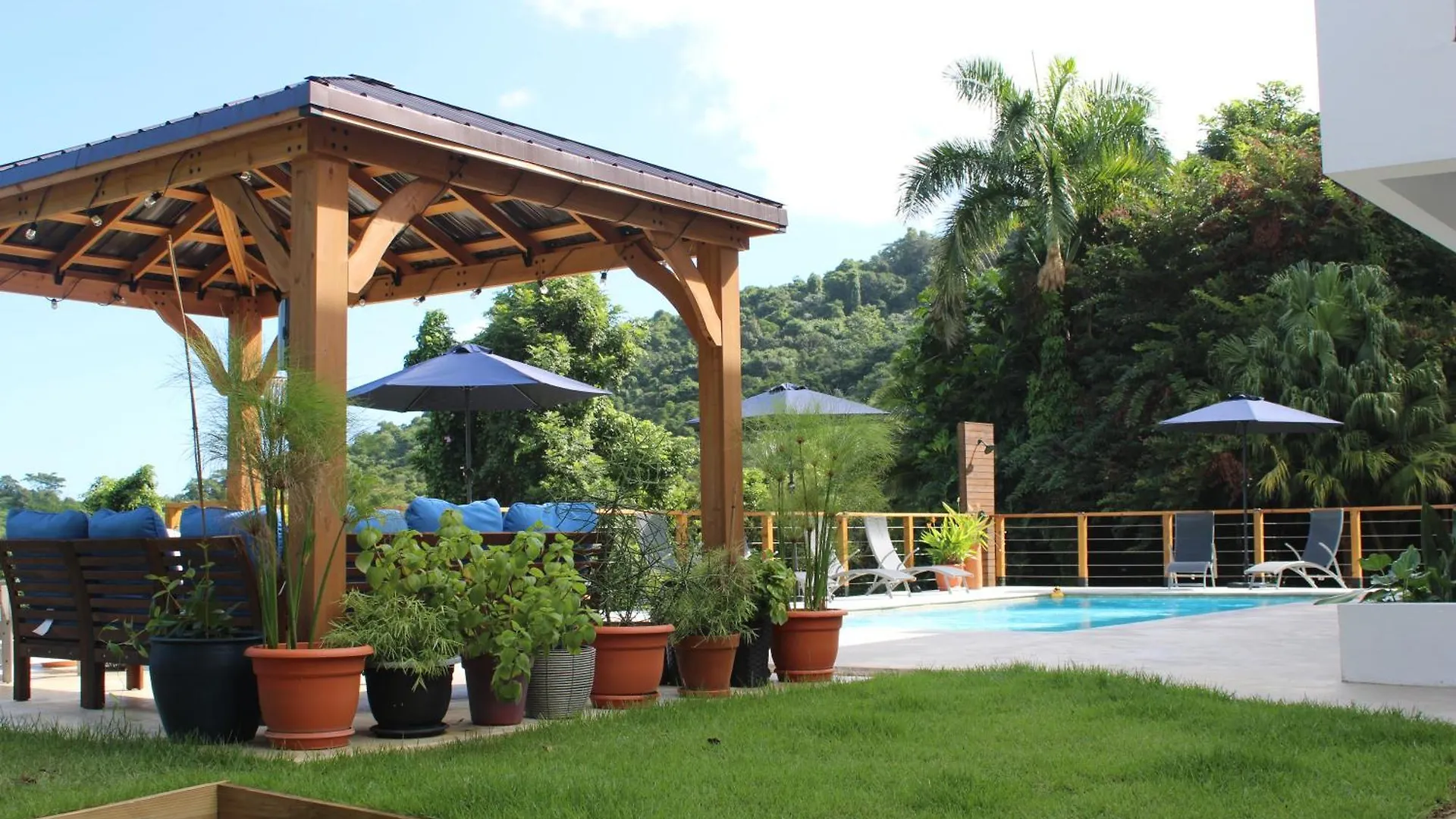 The Serene House Bed & Breakfast 루키요