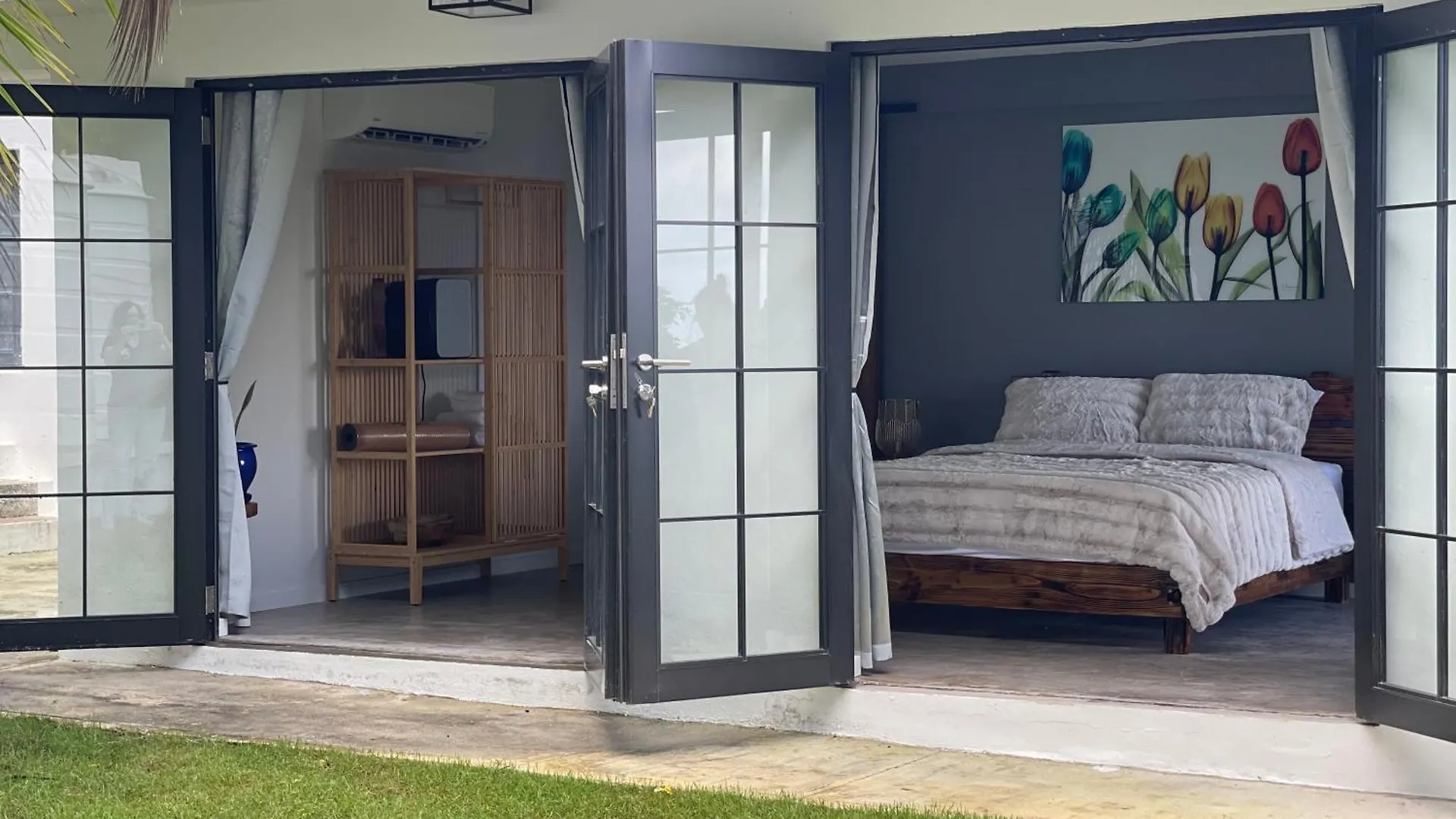 The Serene House Bed & Breakfast 루키요